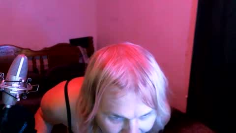 ohellesbells online show from 06-01-26, 06:26