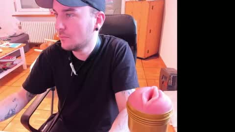 Chris online show from 03-27-26, 03:34