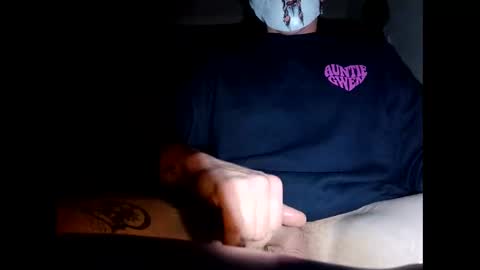 Snapshot of ohjaybones chatting on 10-30-25, 07:21 ohjaybones online show from 10-30-25, 07:21