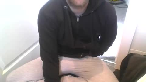 TheDee online show from 05-15-26, 01:29