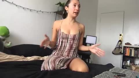 ohmillieevanillie online show from 07-13-26, 04:54