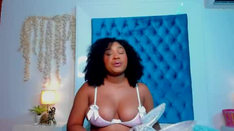Snapshot of ohrianagibson chatting on 04-23-26, 10:56 g online show from 04-23-26, 10:56