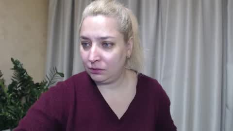 Iren online show from 10-17-25, 06:38