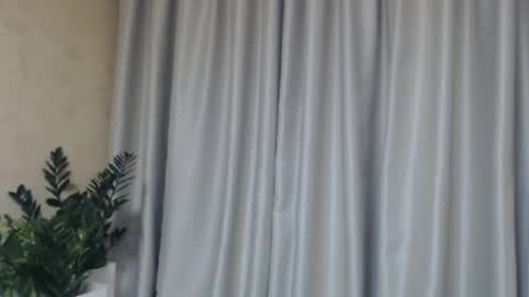 Snapshot of ohsweetmari chatting on 01-18-25, 05:59 Mari online show from 01-18-25, 05:59