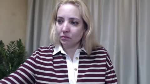 Mari online show from 04-15-26, 02:57