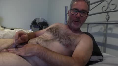 Snapshot of oiledcouple1 chatting on 10-21-25, 07:20 oiledcouple1 online show from 10-21-25, 07:20