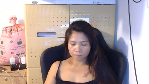 Snapshot of oinjer09 chatting on 06-13-26, 08:45 oinjer09 online show from 06-13-26, 08:45