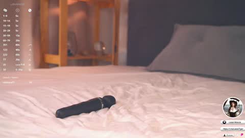 Snapshot of oke_doke chatting on 10-04-25, 05:33 Henrietta or Rita online show from 10-04-25, 05:33