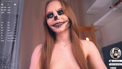 Snapshot of oke_doke chatting on 10-31-25, 07:59 Henrietta or Rita online show from 10-31-25, 07:59