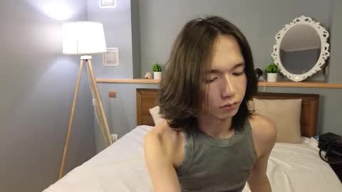 Ami online show from 10-17-25, 03:47