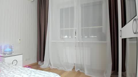            Welcome to my fans page  online show from 09-30-25, 06:24