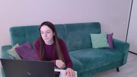 Snapshot of ola_queen chatting on 03-20-26, 05:45 Ola queen online show from 03-20-26, 05:45