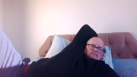 old_fkr online show from 12-19-24, 01:40