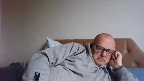 Snapshot of old_fkr chatting on 01-23-25, 10:22 old_fkr online show from 01-23-25, 10:22