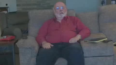 Snapshot of old_guy111 chatting on 03-02-26, 01:52 old_guy111 online show from 03-02-26, 01:52