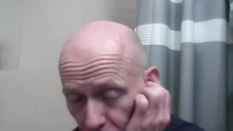 oldbuthorny62 online show from 10-19-25, 04:02