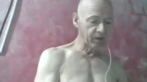 Snapshot of oldbuthorny62 chatting on 05-28-26, 03:15 oldbuthorny62 online show from 05-28-26, 03:15
