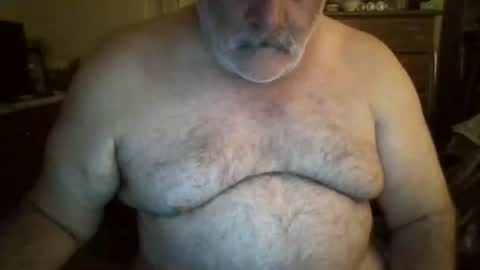 Snapshot of oldcockforyngladies chatting on 11-14-25, 10:14 oldcockforyngladies online show from 11-14-25, 10:14