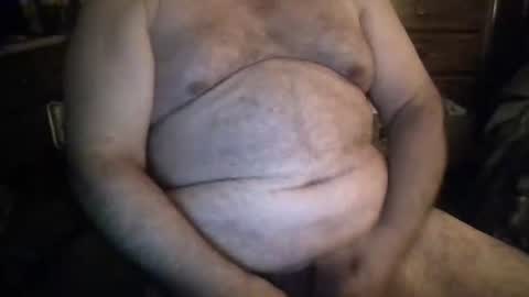 Snapshot of oldcockforyngladies chatting on 12-18-25, 12:00 oldcockforyngladies online show from 12-18-25, 12:00