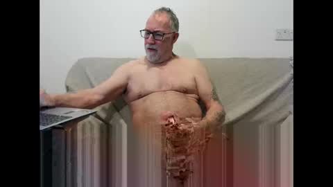 oldercock1411 online show from 11-21-25, 08:13