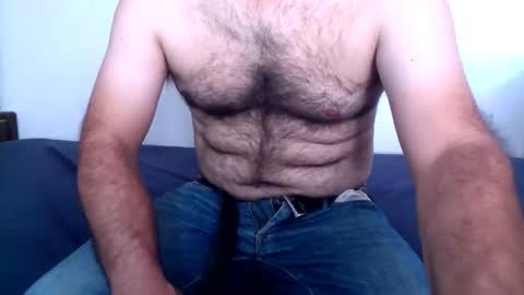 Snapshot of oldjeremy chatting on 10-15-25, 09:42 oldjeremy online show from 10-15-25, 09:42