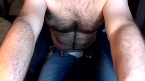 Snapshot of oldjeremy chatting on 12-01-25, 10:37 oldjeremy online show from 12-01-25, 10:37