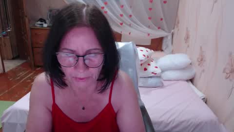 OlgaHottie online show from 09-18-25, 12:18