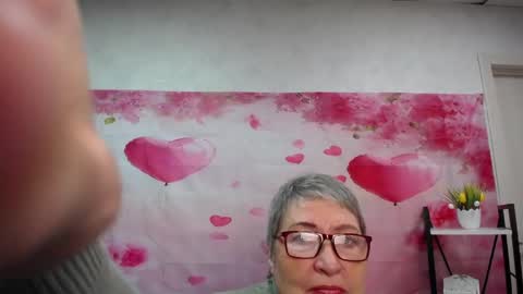 OlgaLuck online show from 05-18-26, 05:02
