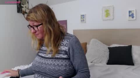 Snapshot of olgapavlova chatting on 01-08-26, 01:24 Olga Pavlova online show from 01-08-26, 01:24