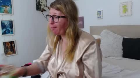 Snapshot of olgapavlova chatting on 02-04-26, 02:23 Olga Pavlova online show from 02-04-26, 02:23