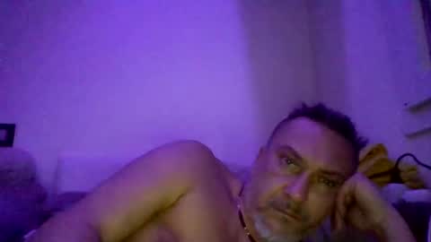 Snapshot of olimpio1230 chatting on 01-10-25, 09:10 olimpio1230 online show from 01-10-25, 09:10