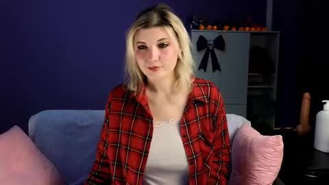 OliSunny Olivia online show from 11-03-25, 08:10