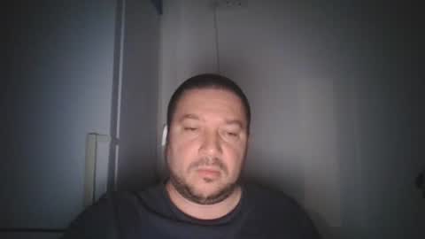 Snapshot of oliver841119 chatting on 08-02-26, 09:35 Oliver84 online show from 08-02-26, 09:35