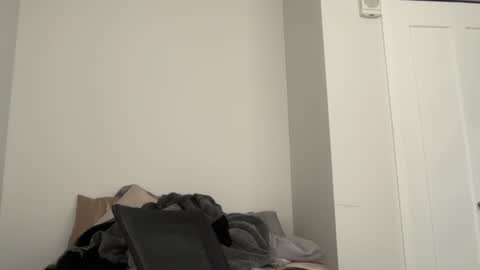 Oliver Beck online show from 01-07-25, 08:42