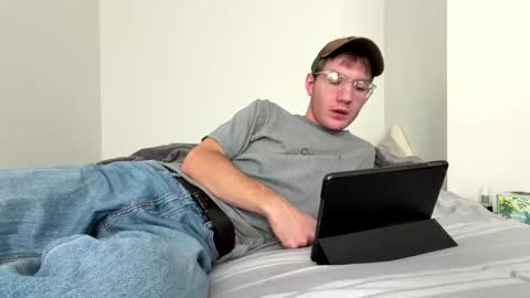 Oliver Beck online show from 10-19-25, 07:58