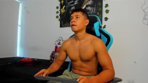 Snapshot of oliver_bray chatting on 02-02-25, 05:15 Oliver bray online show from 02-02-25, 05:15