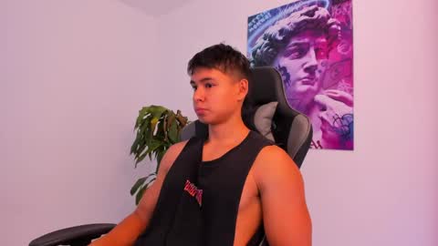 Snapshot of oliver_bray chatting on 02-11-25, 03:40 Oliver bray online show from 02-11-25, 03:40