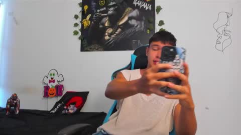 Snapshot of oliver_bray chatting on 02-17-25, 03:31 Oliver bray online show from 02-17-25, 03:31