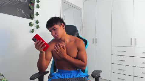 Snapshot of oliver_bray chatting on 09-11-25, 03:34 Oliver bray online show from 09-11-25, 03:34