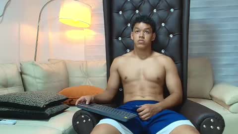 O L I V E R online show from 06-01-26, 02:35