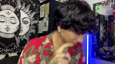 Oliver fast online show from 10-15-25, 06:13