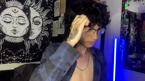 Oliver fast online show from 10-21-25, 08:04