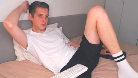 Oliver online show from 09-22-25, 04:53