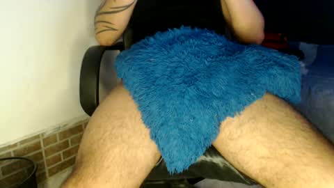 oliver_laid_2023 online show from 02-12-25, 06:29