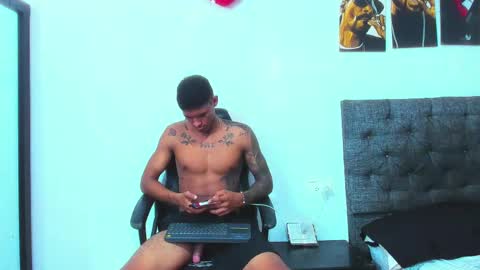 oliver_smith_2 online show from 09-20-25, 05:25