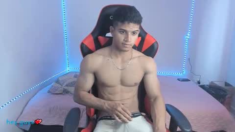 Snapshot of oliver_thompsson chatting on 12-02-24, 12:51 oliver thompsson online show from 12-02-24, 12:51