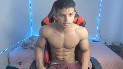 Snapshot of oliver_thompsson chatting on 12-03-24, 12:06 oliver thompsson online show from 12-03-24, 12:06