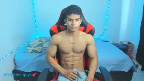 Snapshot of oliver_thompsson chatting on 01-16-25, 01:58 oliver thompsson online show from 01-16-25, 01:58