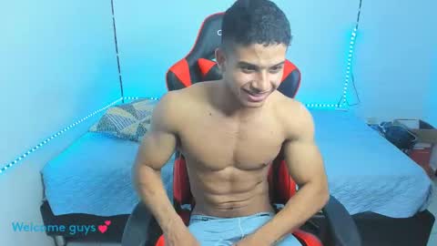 Snapshot of oliver_thompsson chatting on 01-22-25, 04:02 oliver thompsson online show from 01-22-25, 04:02