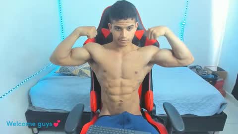 Snapshot of oliver_thompsson chatting on 01-28-25, 06:39 oliver thompsson online show from 01-28-25, 06:39